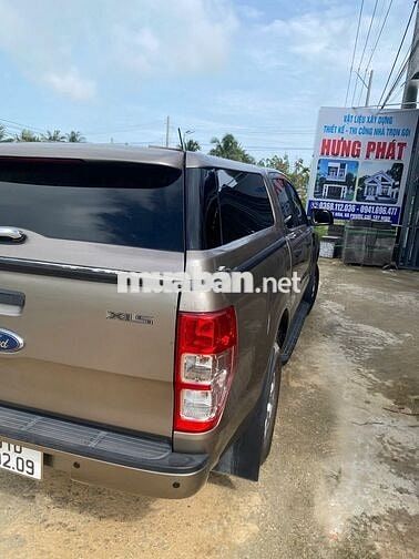 Ford Ranger XLS MT 2022 Vàng cát Số sàn