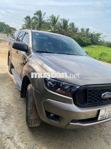 Ford Ranger XLS MT 2022 Vàng cát Số sàn