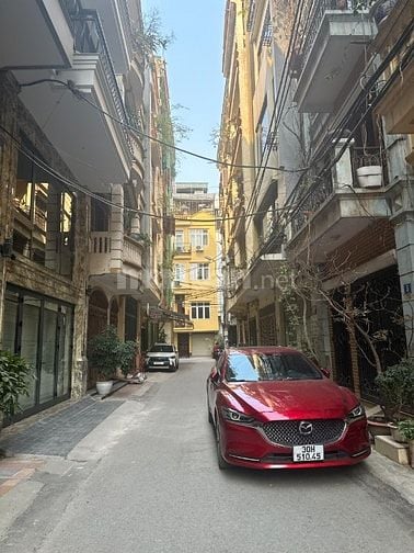 Bán nhà KBT 7,5 Tầng Khu Phân Lô Ngõ 165 Thái Hà Xây Mới.