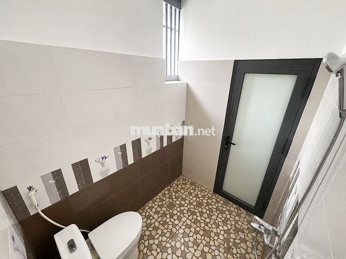 CHO THUÊ NHÀ RỘNG 100M² NGAY TRUNG TÂM – GIÁ CHỈ 3 TRIỆU/THÁNG
