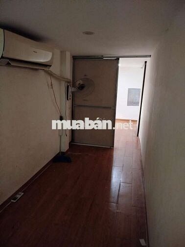 🏠 Nhà giá rẻ 2phòng, có sẵn máy lạnh, máy giặt, nở hậu 5m,Trung Chánh