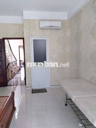 CHO THUÊ NHÀ KHU VIP DƯƠNG THỊ GIANG 1 TRỆT 3LẦU, DT 5×20 CÓ 4PN,5WC