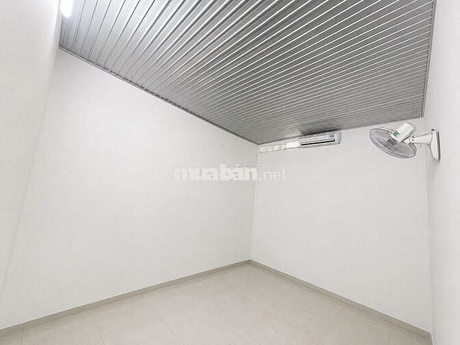 CHO THUÊ NHÀ RỘNG 100M² NGAY TRUNG TÂM – GIÁ CHỈ 3 TRIỆU/THÁNG
