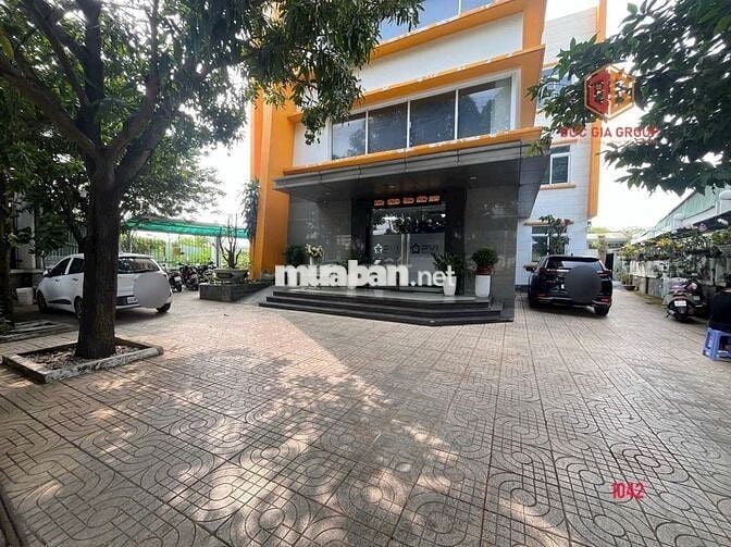 Cho thuê toà nhà 1T2L mặt tiền đường Võ Thị Sáu