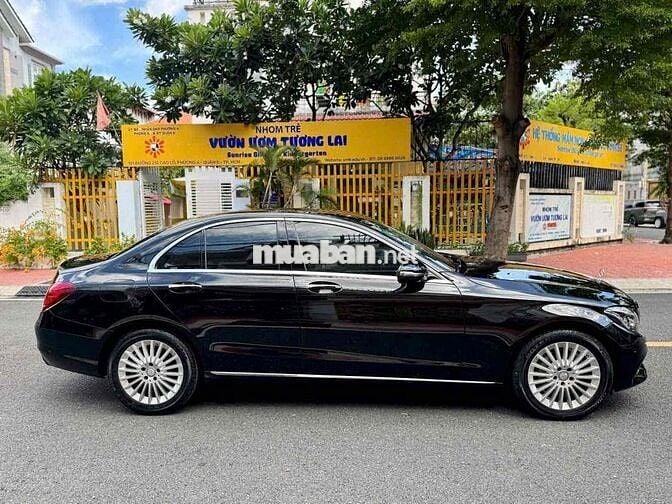 Mercedes-Benz C250 Exclusive 2016 Đen