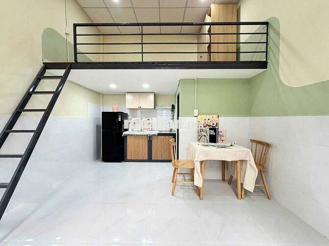 Phòng giá rẻ ngay đại học NGÂN HÀNG TPHCM gần Ngã Tư Thủ Đức