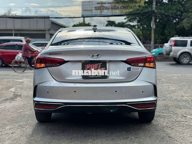 Hyundai Accent 2021 STD 1.4AT, màu bạc,9v7  km