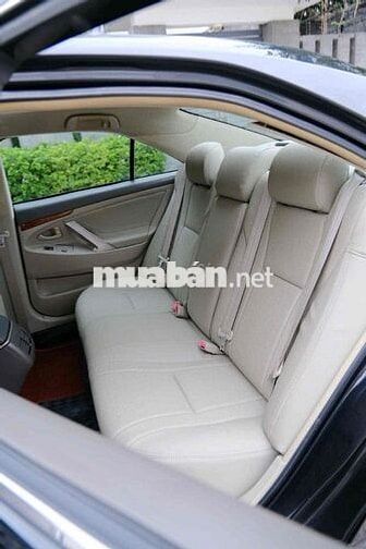 Toyota Camry 5 chỗ màu Đen