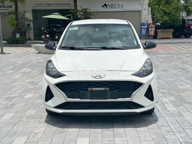 Cần Bán Hyundai i10 2021 Số sàn màu trắng xe đep