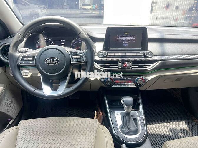Kia Cerato 2021 Luxury 1.6L, màu trắng,79.000 km