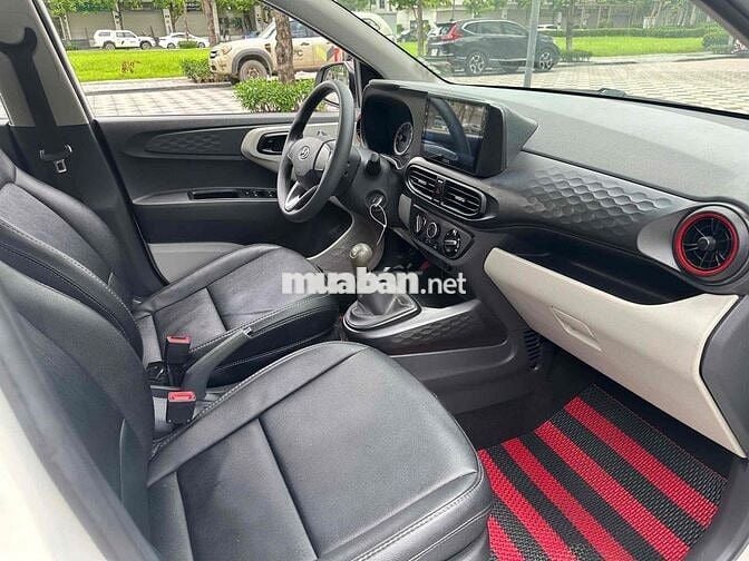 Cần Bán Hyundai i10 2021 Số sàn màu trắng xe đep