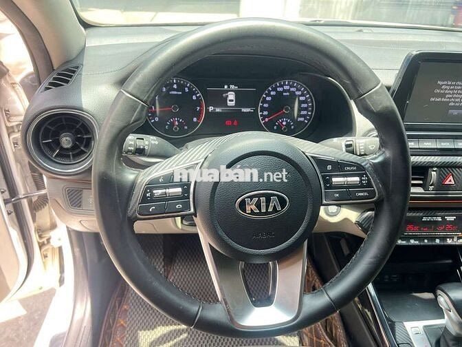 Kia Cerato 2021 Luxury 1.6L, màu trắng,79.000 km