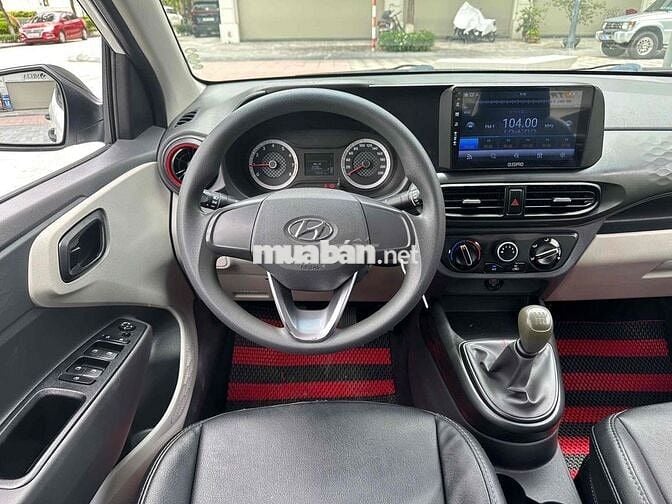 Cần Bán Hyundai i10 2021 Số sàn màu trắng xe đep