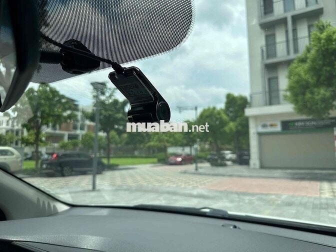 Cần Bán Hyundai i10 2021 Số sàn màu trắng xe đep