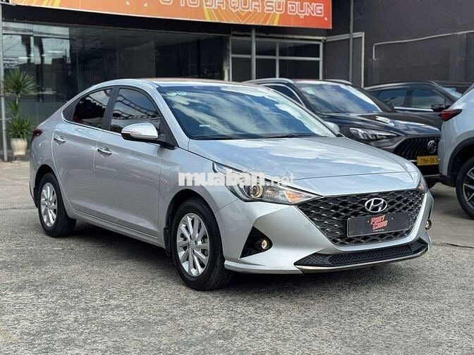 Hyundai Accent 2021 STD 1.4AT, màu bạc,9v7  km