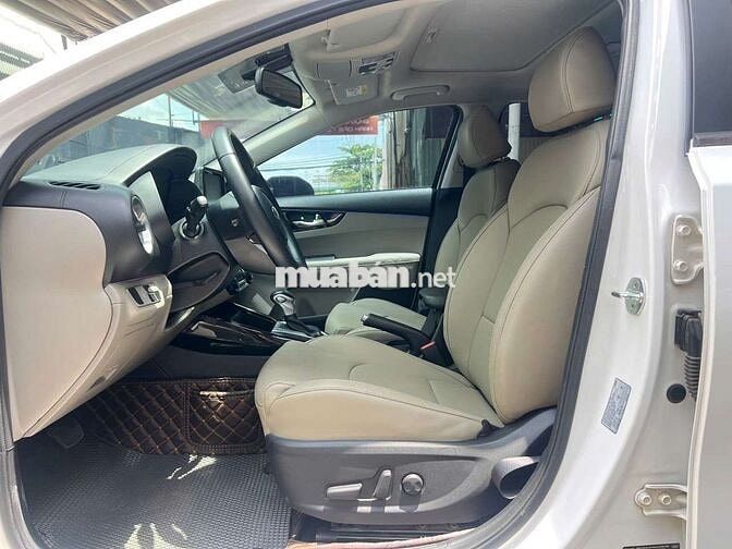 Kia Cerato 2021 Luxury 1.6L, màu trắng,79.000 km