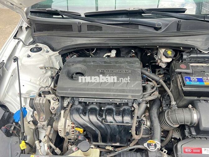 Kia Cerato 2021 Luxury 1.6L, màu trắng,79.000 km