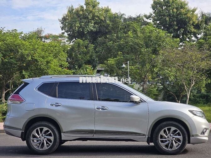 NISSAN X-TRAIL 2.5 SV 2018 AT 2 CẦU 80.000KM