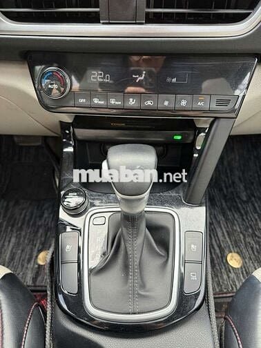 Kia Seltos 2021 Premium 1.4 Turbo, màu trắng,4v9km