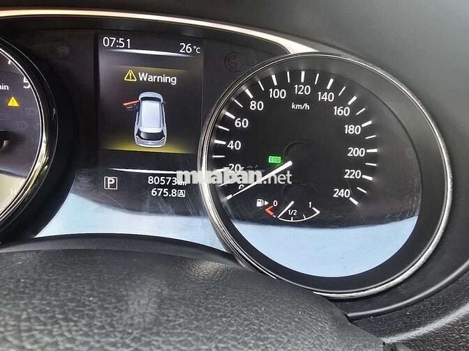NISSAN X-TRAIL 2.5 SV 2018 AT 2 CẦU 80.000KM