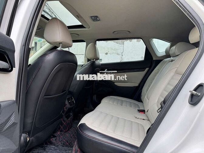 Kia Seltos 2021 Premium 1.4 Turbo, màu trắng,4v9km