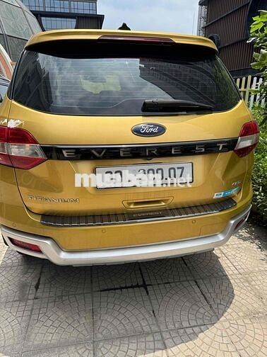 Ford Everest Titanium 4x4 2018 Vàng
