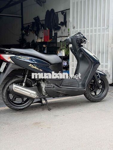 Honda Dylan 150 Xanh Cuban