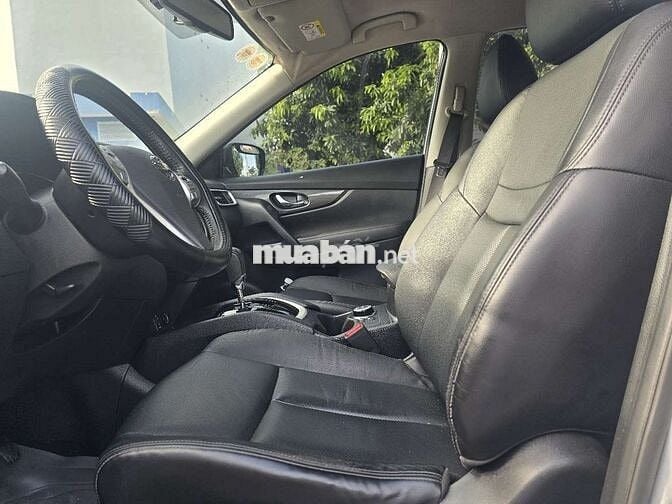 NISSAN X-TRAIL 2.5 SV 2018 AT 2 CẦU 80.000KM