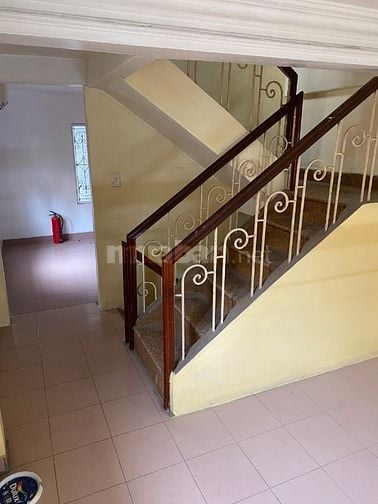 Cho thuê nhà phố Ngọc Hà, Ba Đình, 36m2 x 4 tầng + 6m2 để xe, 7 phòng