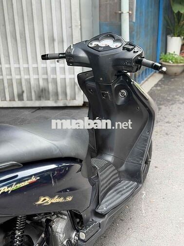 Honda Dylan 150 Xanh Cuban