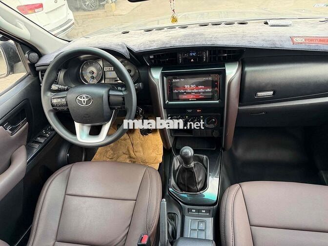 Toyota Fortuner 2019 Bạc 128.000 km
