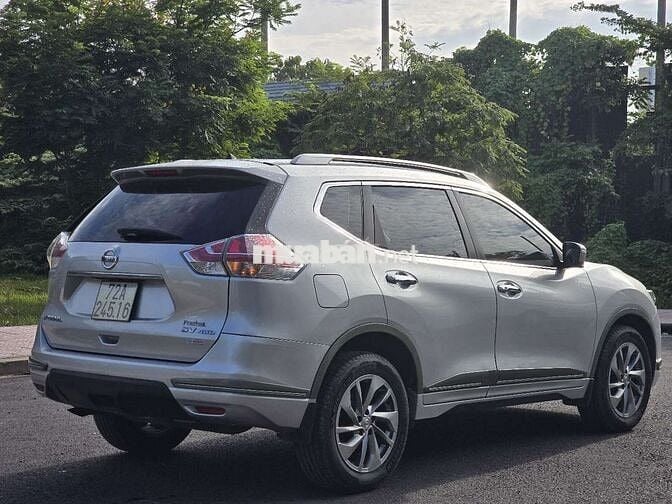 NISSAN X-TRAIL 2.5 SV 2018 AT 2 CẦU 80.000KM