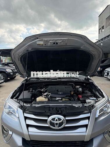 Toyota Fortuner 2019 Bạc 128.000 km