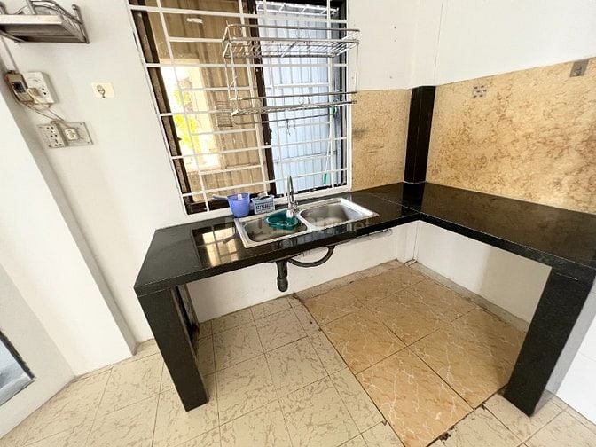 Cho thuê nguyên lầu 2 tại Bình Thạnh, 60m2, 7tr, đầy đủ nội thất.