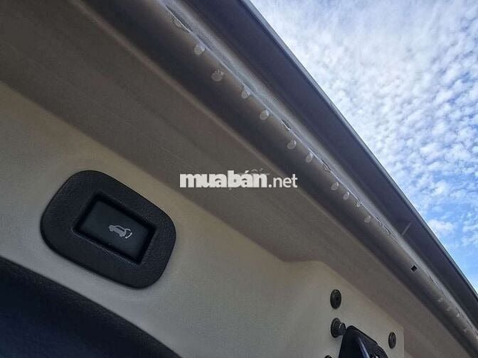 NISSAN X-TRAIL 2.5 SV 2018 AT 2 CẦU 80.000KM