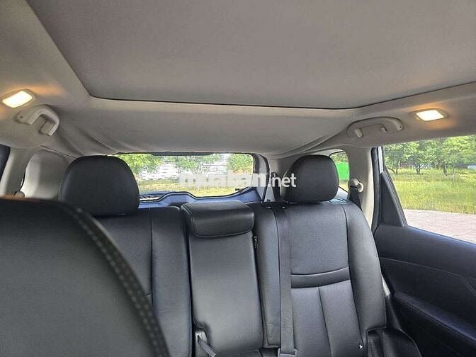 NISSAN X-TRAIL 2.5 SV 2018 AT 2 CẦU 80.000KM