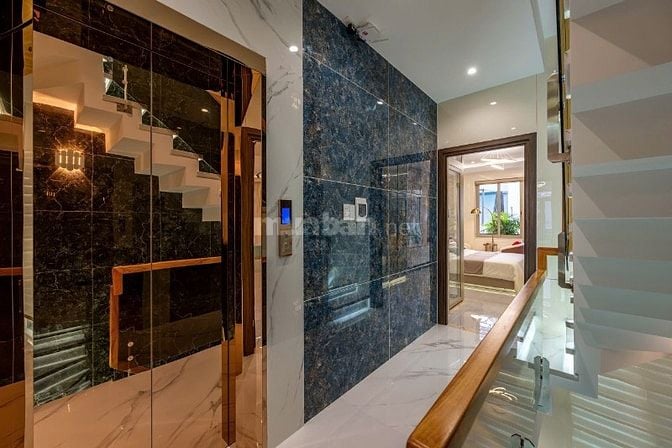 Bán nhà phố LUXURY ngay con đường huyết mạch Quang Trung 