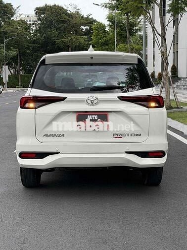 Toyota Avanza 2022 số tự động 7 chỗ Trắng