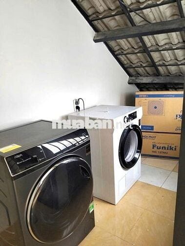 NHÀ 3 PHÒNG NGỦ CÓ SÂN VƯỜN  GẦN BIỂN PHÍA BẮC NT GIÁ 20 TRIỆU/THÁNG