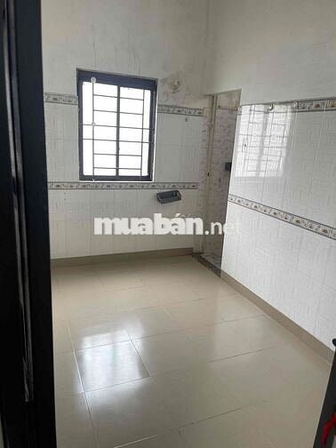 Phòng trọ giá rẻ đường Nguyễn Sơn