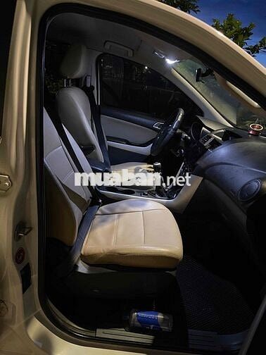Mazda BT-50 2013 Trắng Sàn