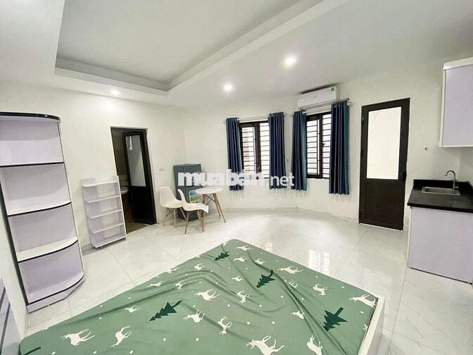 Cho thuê phòng ngay đầu đường Định Công giá 3.8tr