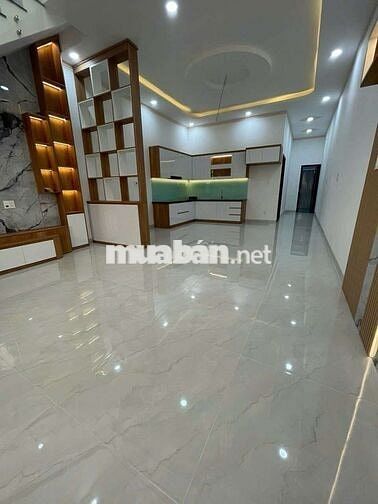 Nhà trệt gác 3 phòng ngủ sân ô tô