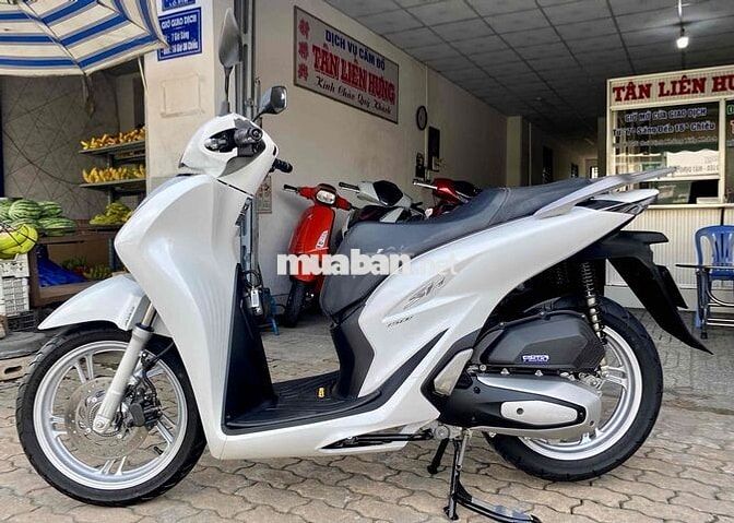 Honda SH 150i ABS 2021 chạy 8.000 Km đủ phụ kiện