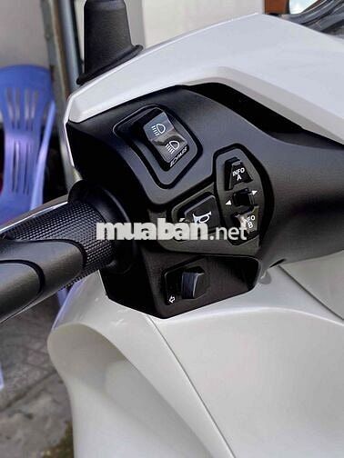 Honda SH 150i ABS 2021 chạy 8.000 Km đủ phụ kiện