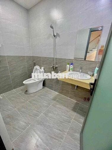 Cho Thục Nhà Nguyên Căn phù hợp cho khách đầu tư làm cho thuê lại.