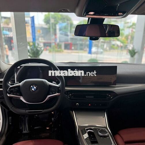 BMW 320i Sportline Sedan 2026 Trắng/nội thất Đỏ