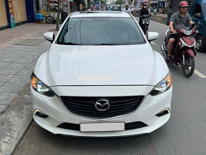Mazda 6 2016 số tự động màu trắng