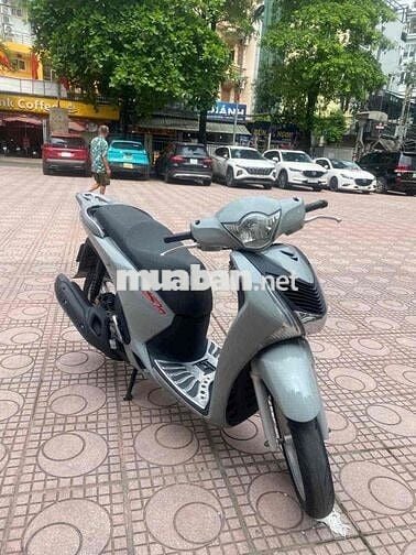 Honda SH Xám