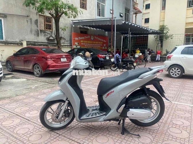 Honda SH Xám